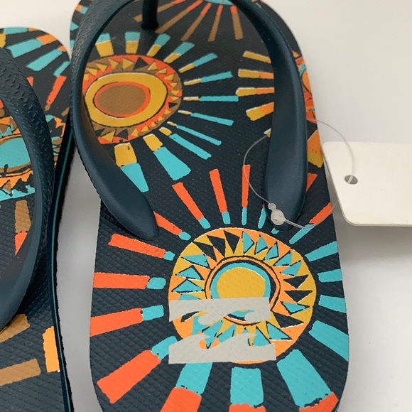Billabong flip flop slippers. size 2 - Picture 6 of 8